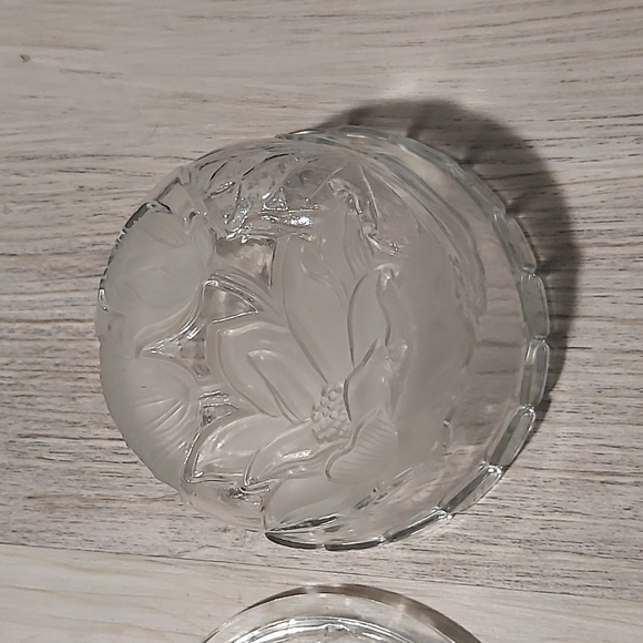 🕰 Glass Dish with Lid by KIG Indonesia - Picture 4 of 9